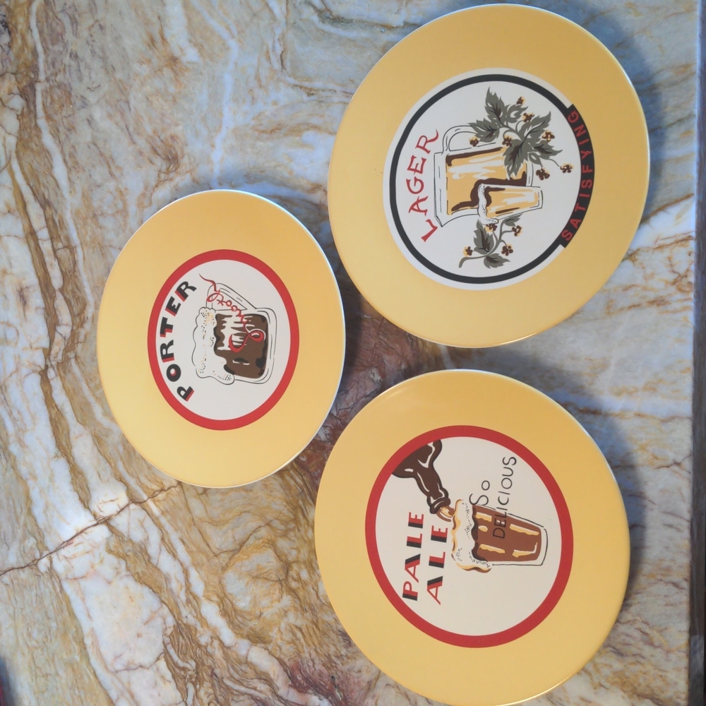 POTTERY BARN Beer Salad Plate dish Set